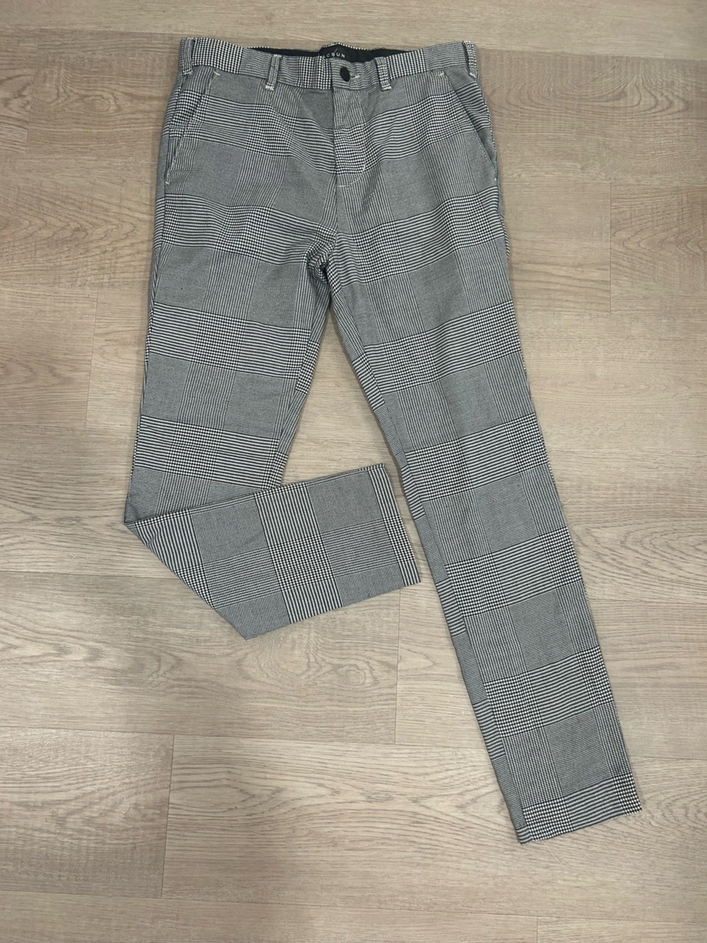 PacSun Men's Black and White Glen Plaid Dress Pants